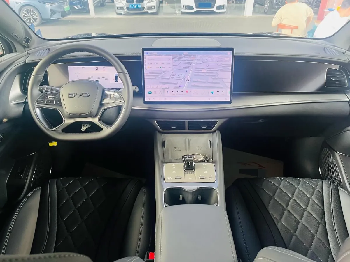 BYD – 2024 – SEA LION 07 BEV