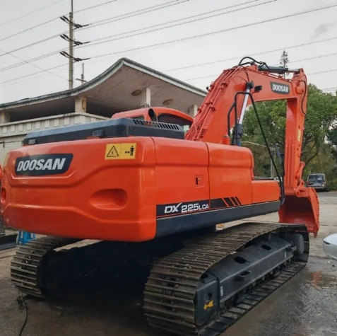 DOOSAN EXCAVATOR – 2024 – Dx225