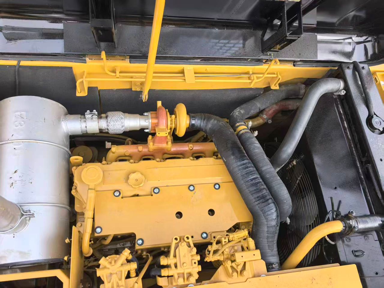CAT – 2023 – 320DL