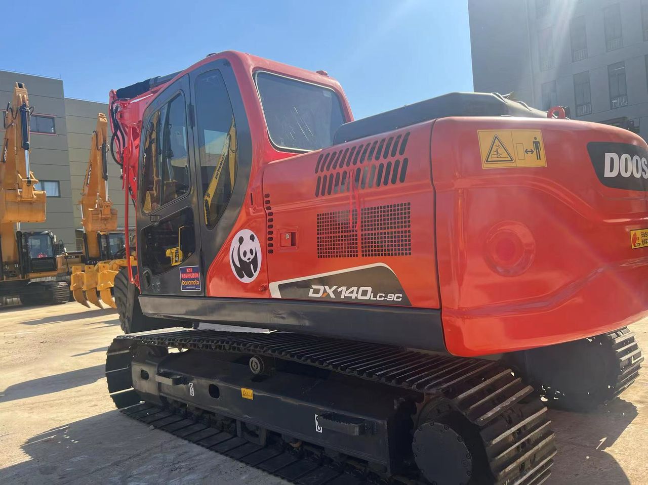 DOOSAN HYDRAULIC EXCAVATOR – 2023 – DX140