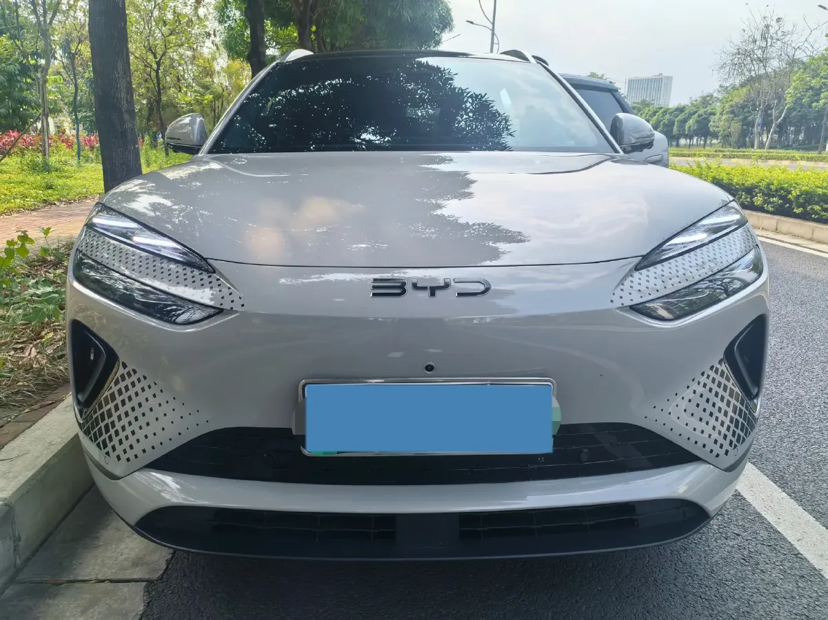 BYD – 2025 – SEA LION 06 BEV