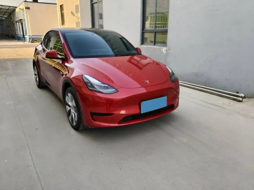 TESLA – 2022 – MODEL Y BEV